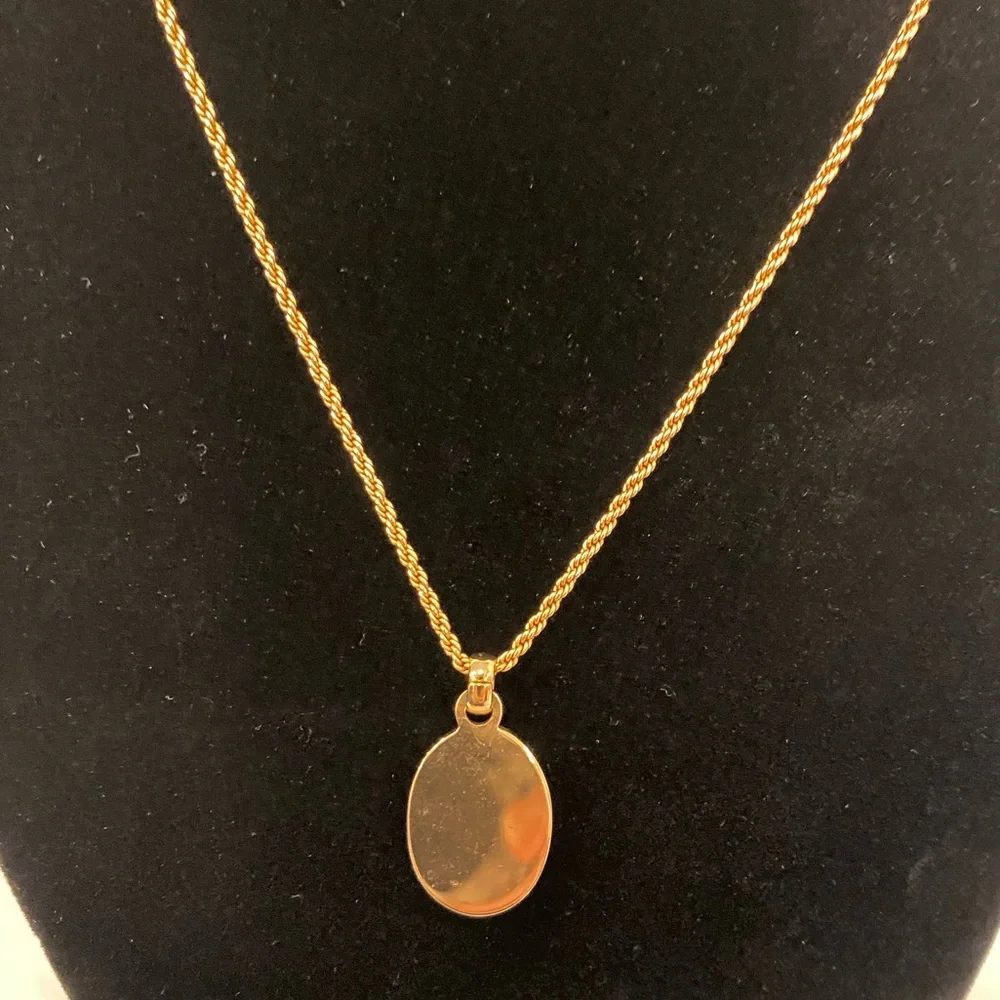 Vintage Dior Logo Oval Necklace - Picture 5 of 14